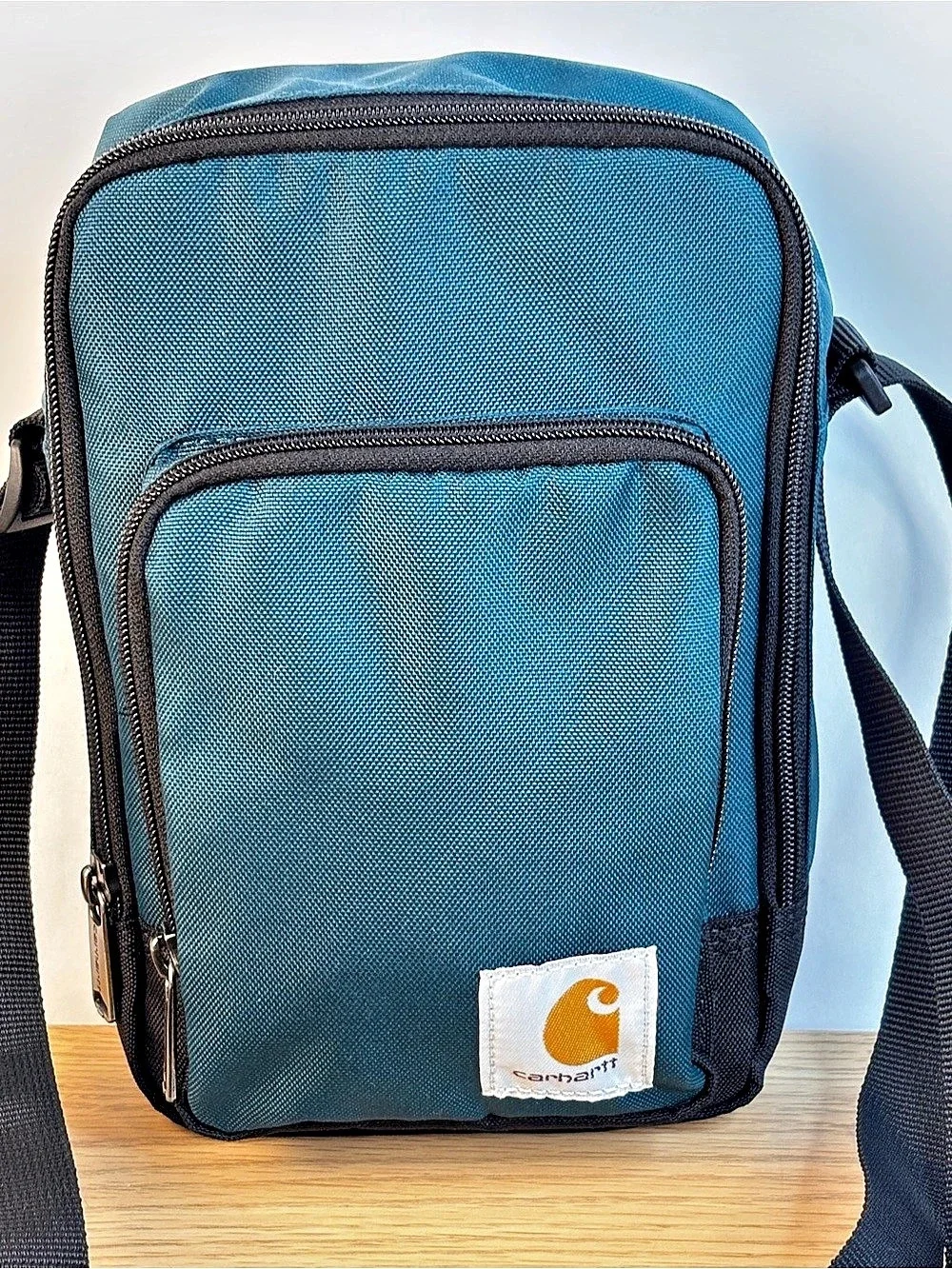 Carhartt utility crossbody